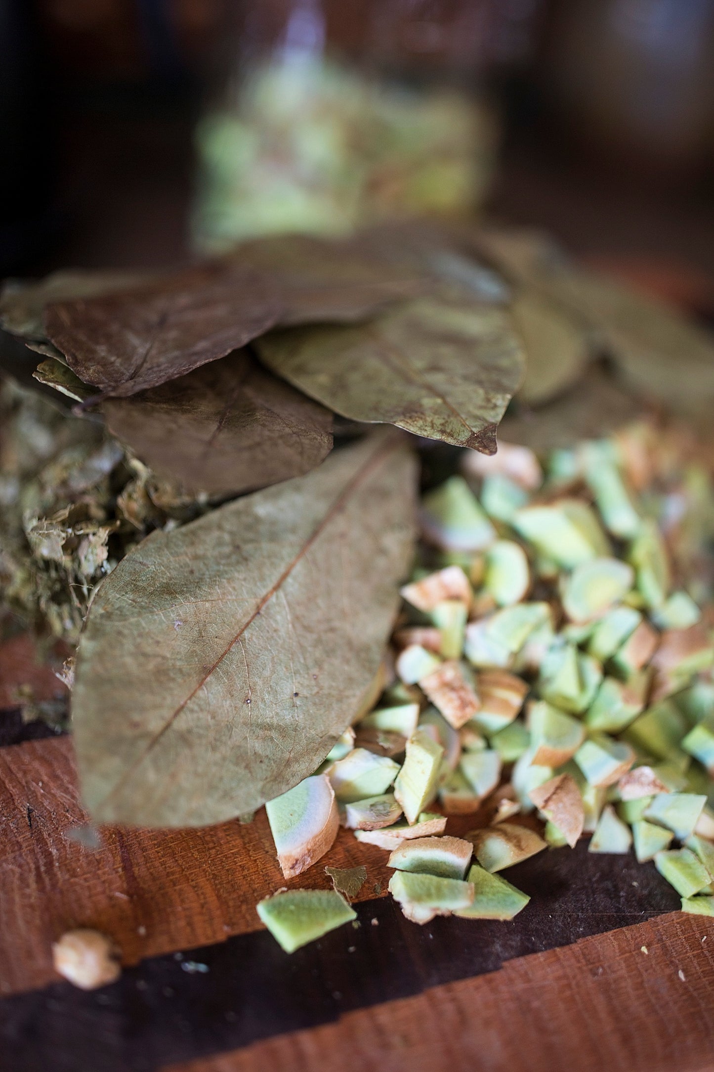 Black Turmeric & Soursop Tincture - 1 oz Btl